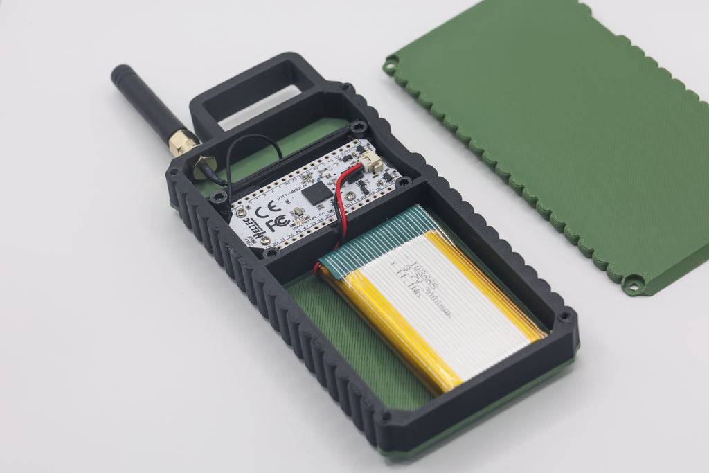 Hexlink - Heltec V3 Case For Running Meshtastic